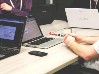 香港公司年審時(shí)間規(guī)定，年審時(shí)間一般是什么時(shí)候呢？