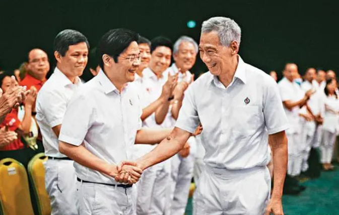 李顯龍交棒黃循財(cái) 李顯龍交棒黃循財(cái)